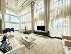 The Tomlinson (D10), Apartment #453596191